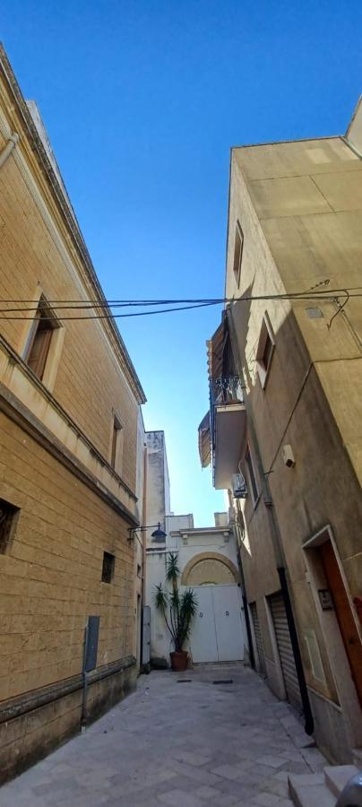 La Corte Dell'Orologio Trepuzzi Eksteriør billede